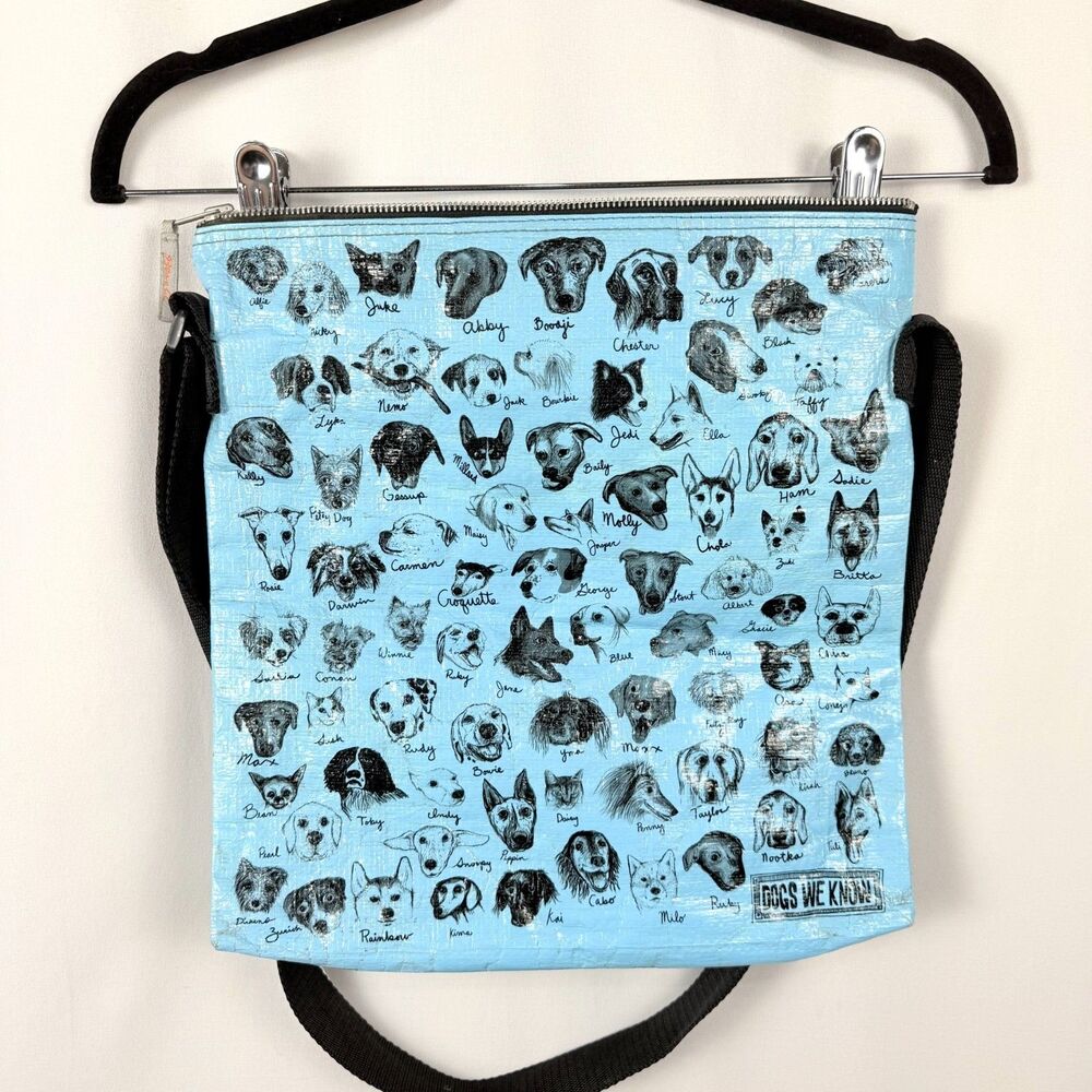 Blue Q Messenger Bag Dogs we Know Doggy Bag Robert Zwiebel RETIRED